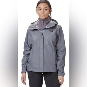 THE NORTH FACE Women’s Venture 2 Waterproof Hooded Rain Jacket